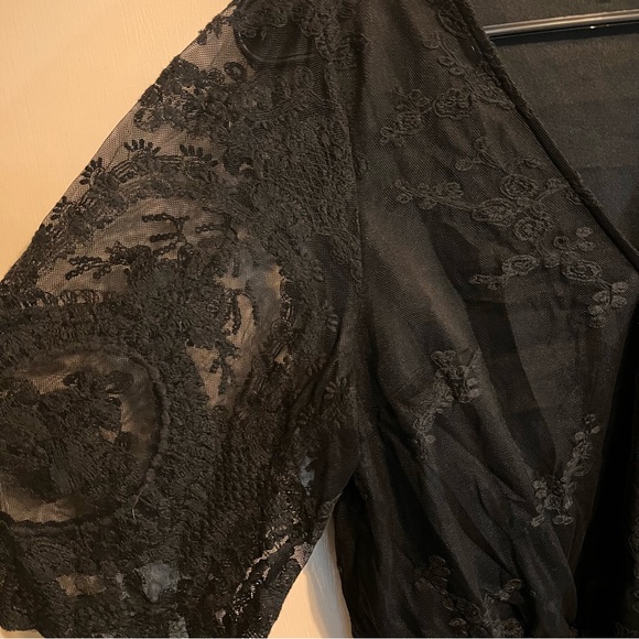 Black Lace Romper - Picture 5 of 6
